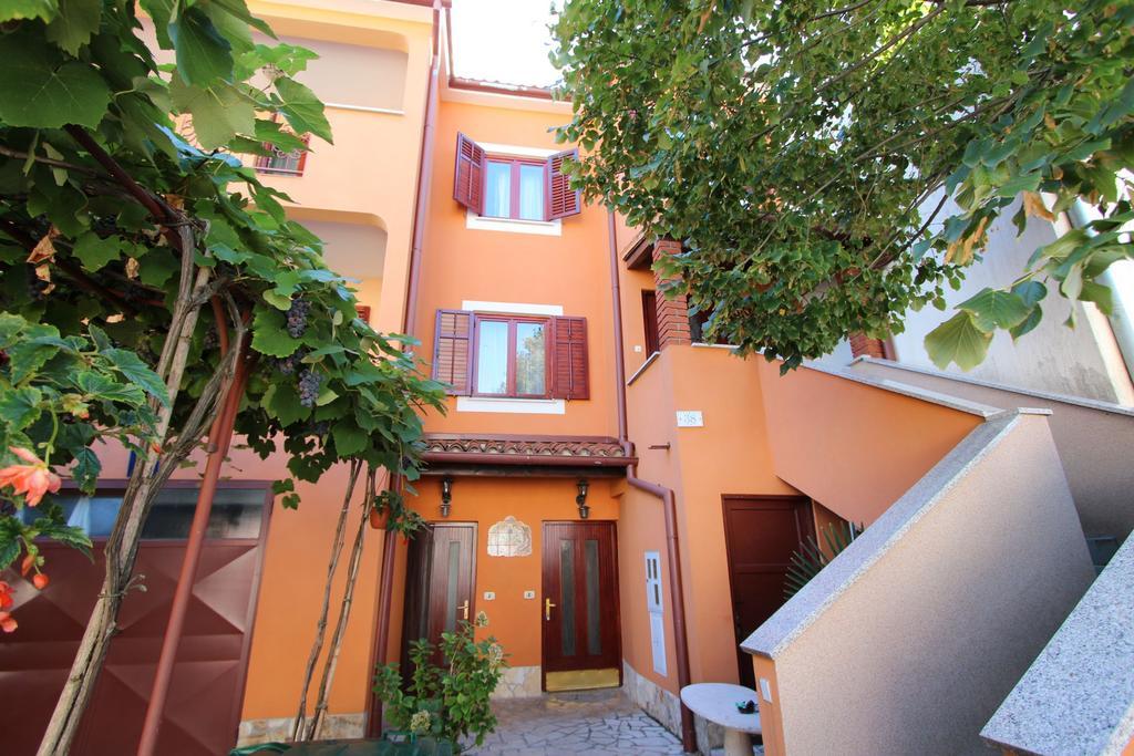 Apartments Grace Rovinj Luaran gambar